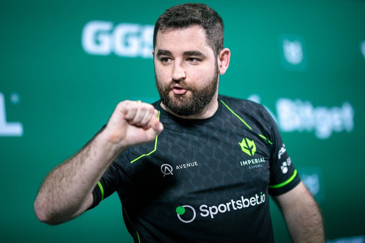 Fallen playing for Imperial CSGO at a LAN tournament